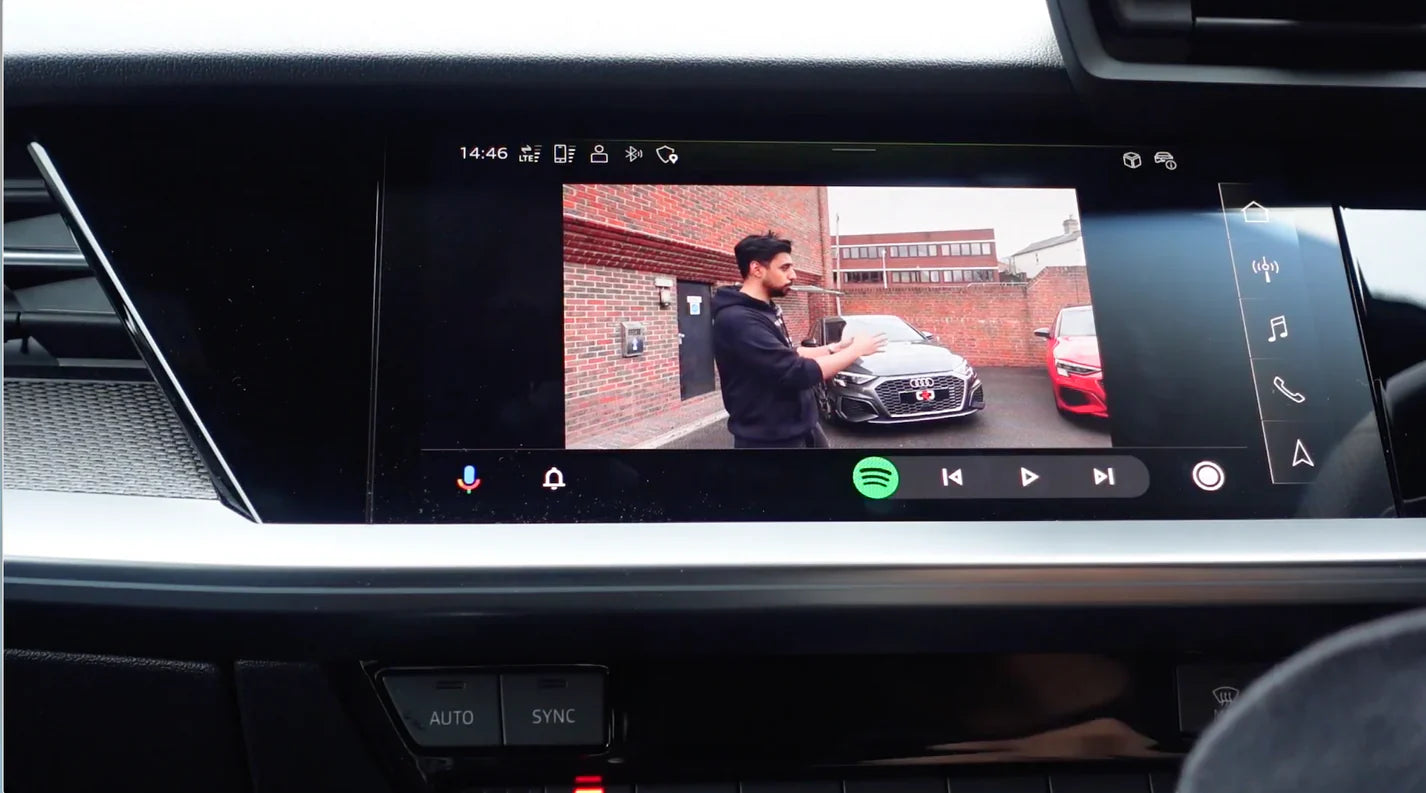 YouTube och Netflix AI-box för Audi