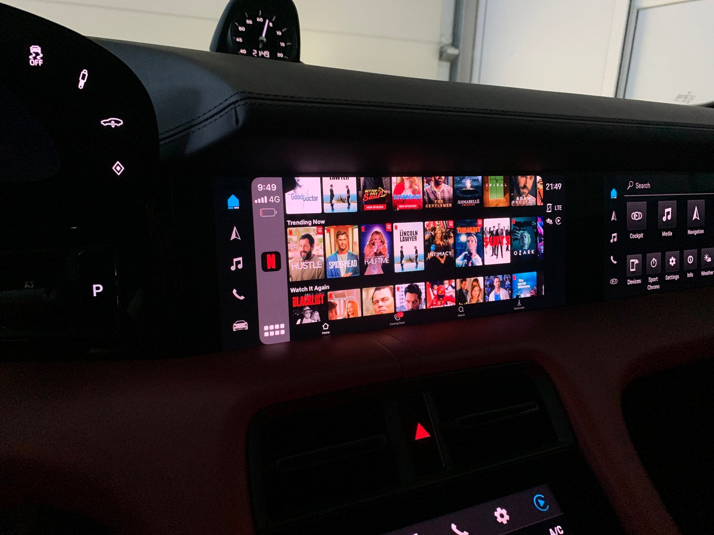 YouTube och Netflix AI-box för Porsche