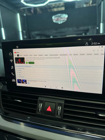 YouTube och Netflix AI-box för Audi